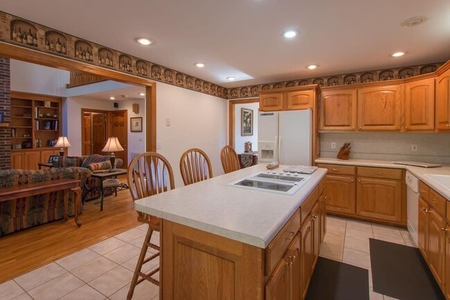 Photo - 21037 Rich Valley Rd