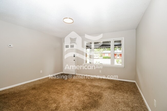 Photo - 105 Carver St