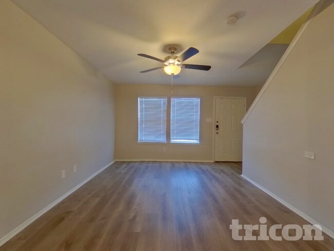 1625 Emily Ln
