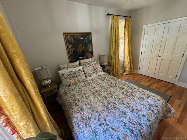 Photo - 23 Main St Unit 5 - The Chace Suite