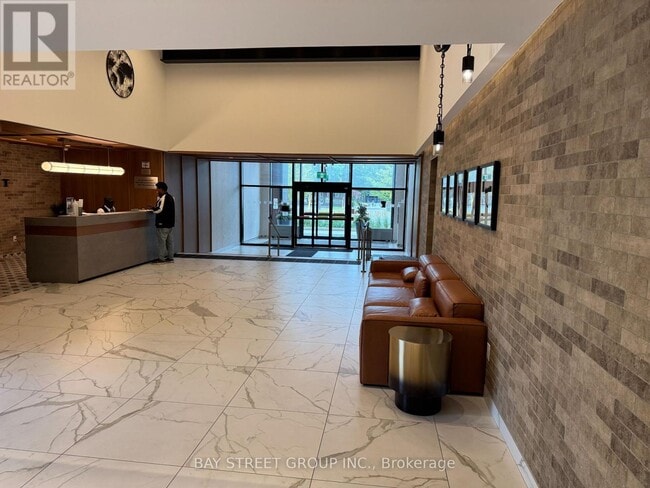 Photo - 2300 St Clair Ave W Unit 515