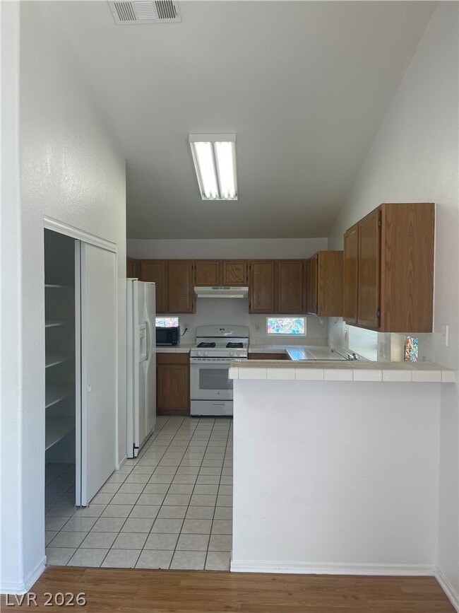 Photo - 1504 N Astronomy Cir