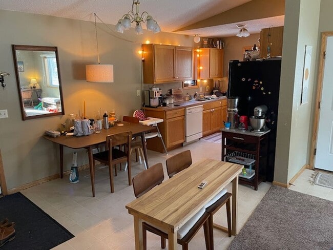 Photo - Main floor living! Available in February. 3 Bedroom, 1 Bathroom home