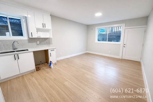 20264-2027A 27A Ave