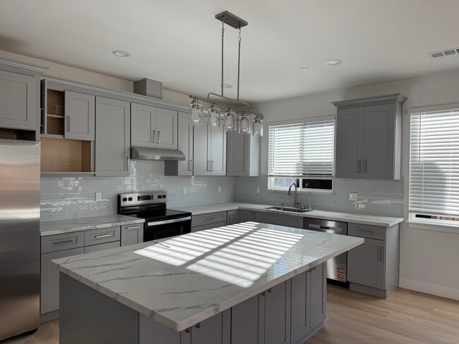 Photo - 3955 Haven Ave