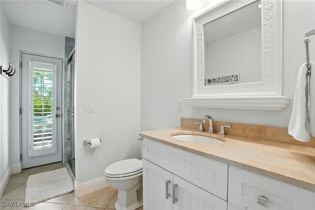 Photo - 205 Springline Dr