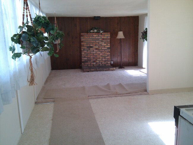 43347 Ellsworth St Unit ADU In Law Unit