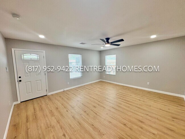 Photo - 6843 Hopper Rd