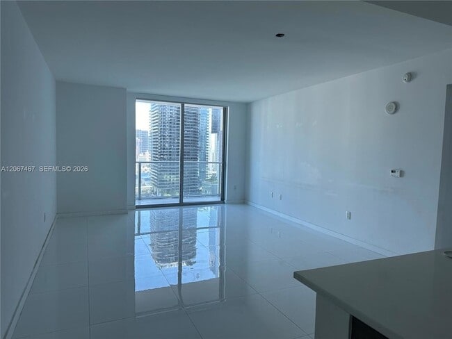 Building Photo - 1100 S Miami Ave Unit 2708