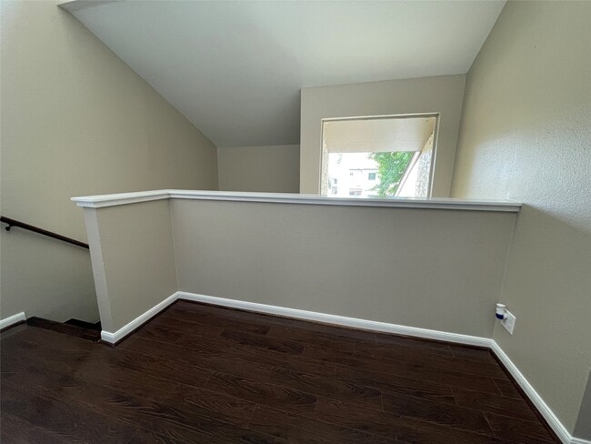 Photo - 12315 Glenview Dr