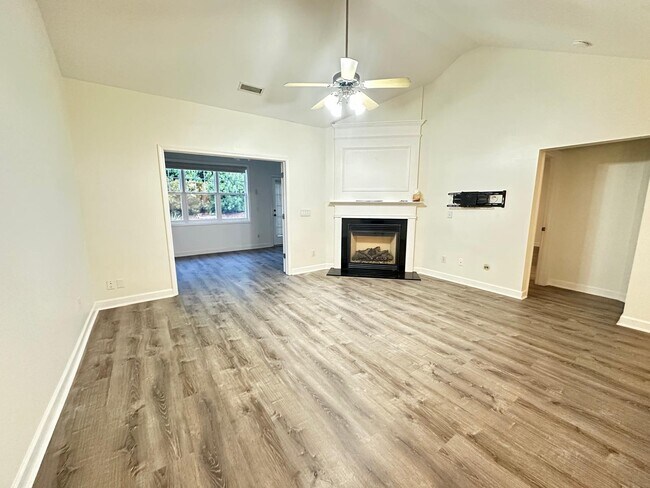 Photo - 614 Beech Hanger Dr Townhome