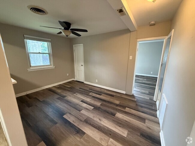Building Photo - 861 N 11th St Unit 4 Rental