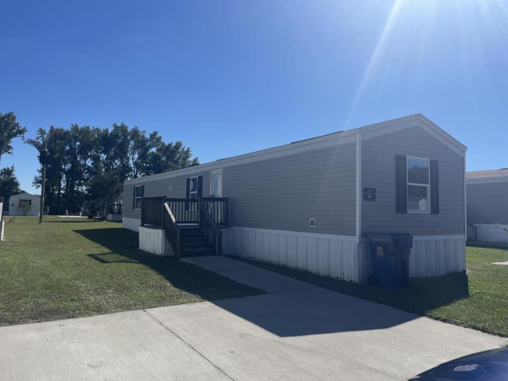 Photo - 555 Crandlemire Rd