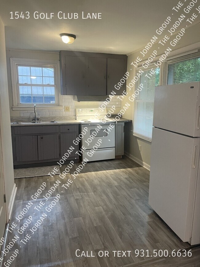 Photo - 1543 Golf Club Ln