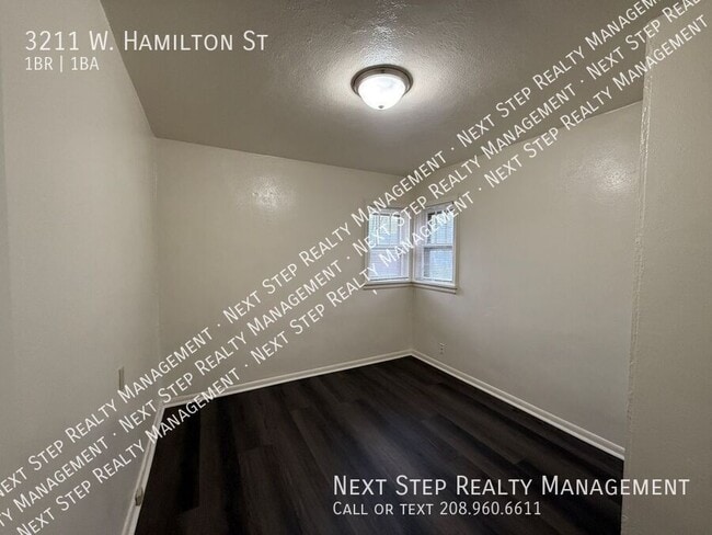 Photo - 3211 W Hamilton St