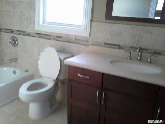 Photo - 11 Charlotte Pl