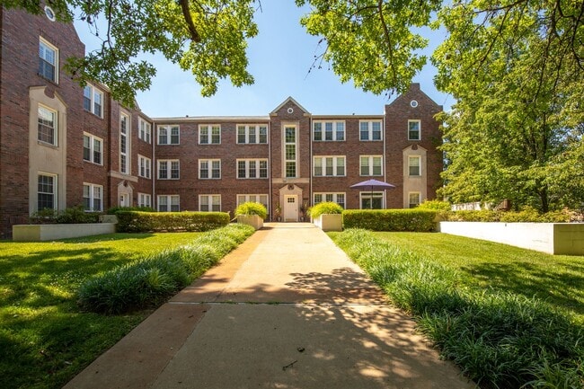 Beautiful Clayton Condo - Beautiful Clayton Condo Unit 1