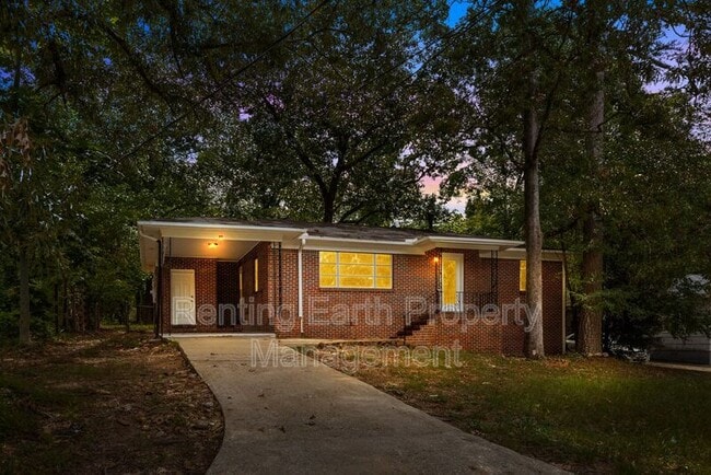 Building Photo - 1133 Woodslee St Rental