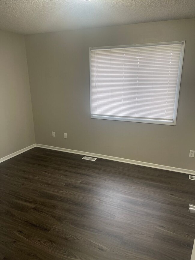 Photo - 1624 Pleasant View Dr Unit 1624 E Pleasant View Drive