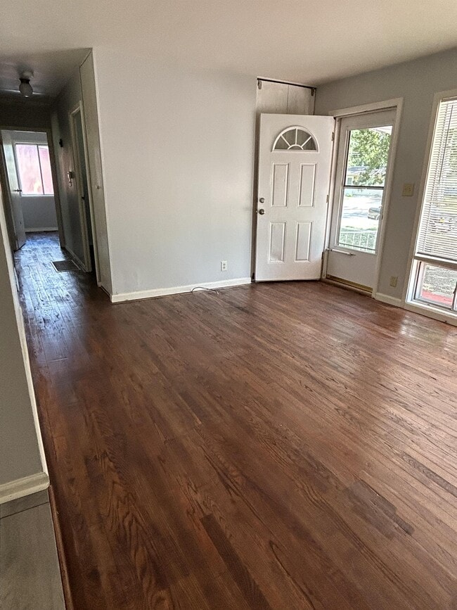 Photo - 8704 E 92nd St