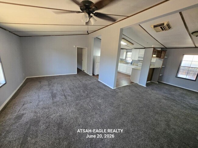 824 Driftwood Ave