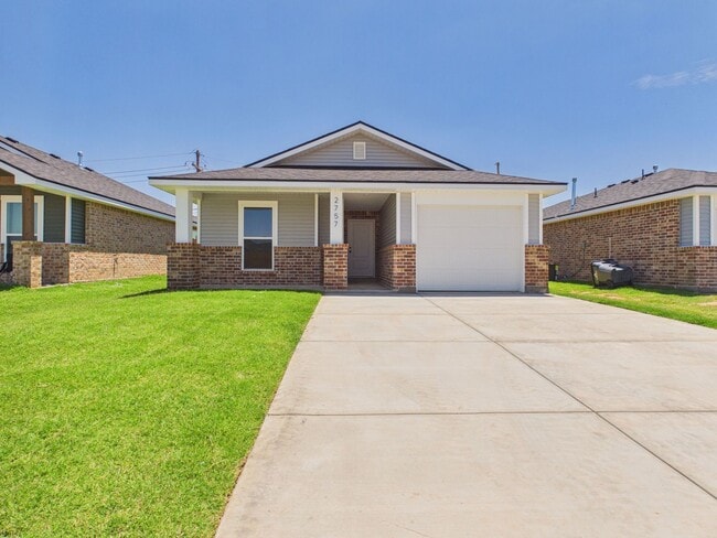 Building Photo - Great 2 Bedroom in West Plains District