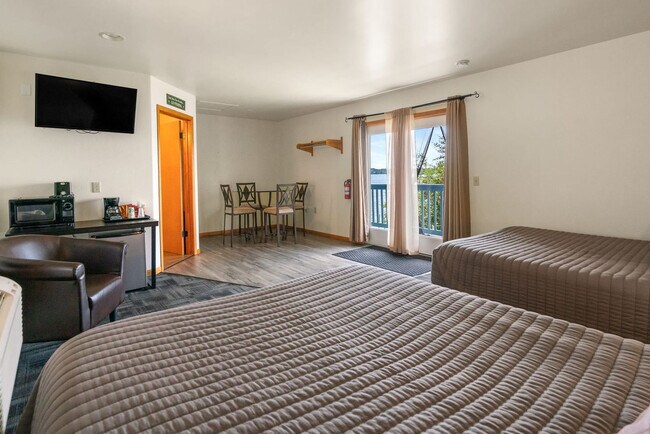 228 E State St Unit SI ID1622817P