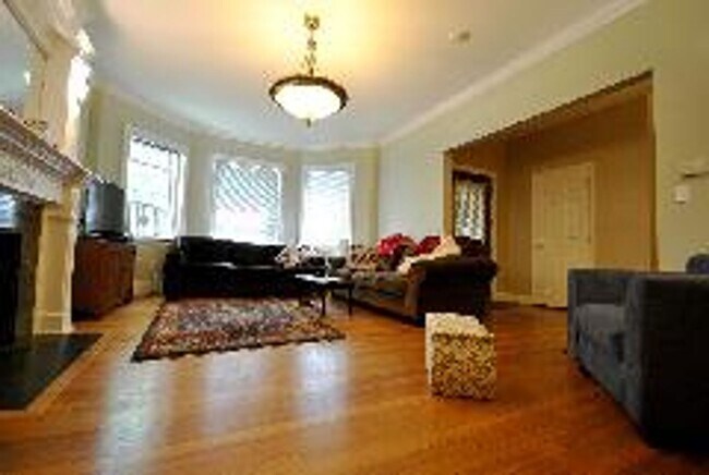 Photo - Renovated Brookline 3 Bed/2 Bath Duplex in Washington Square on Addington Rd.  Sept 1st, NO FEE