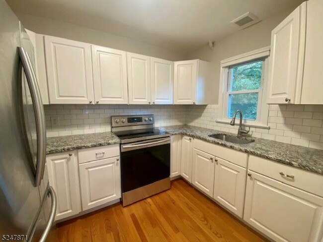 Photo - 265 Berkshire Valley Rd
