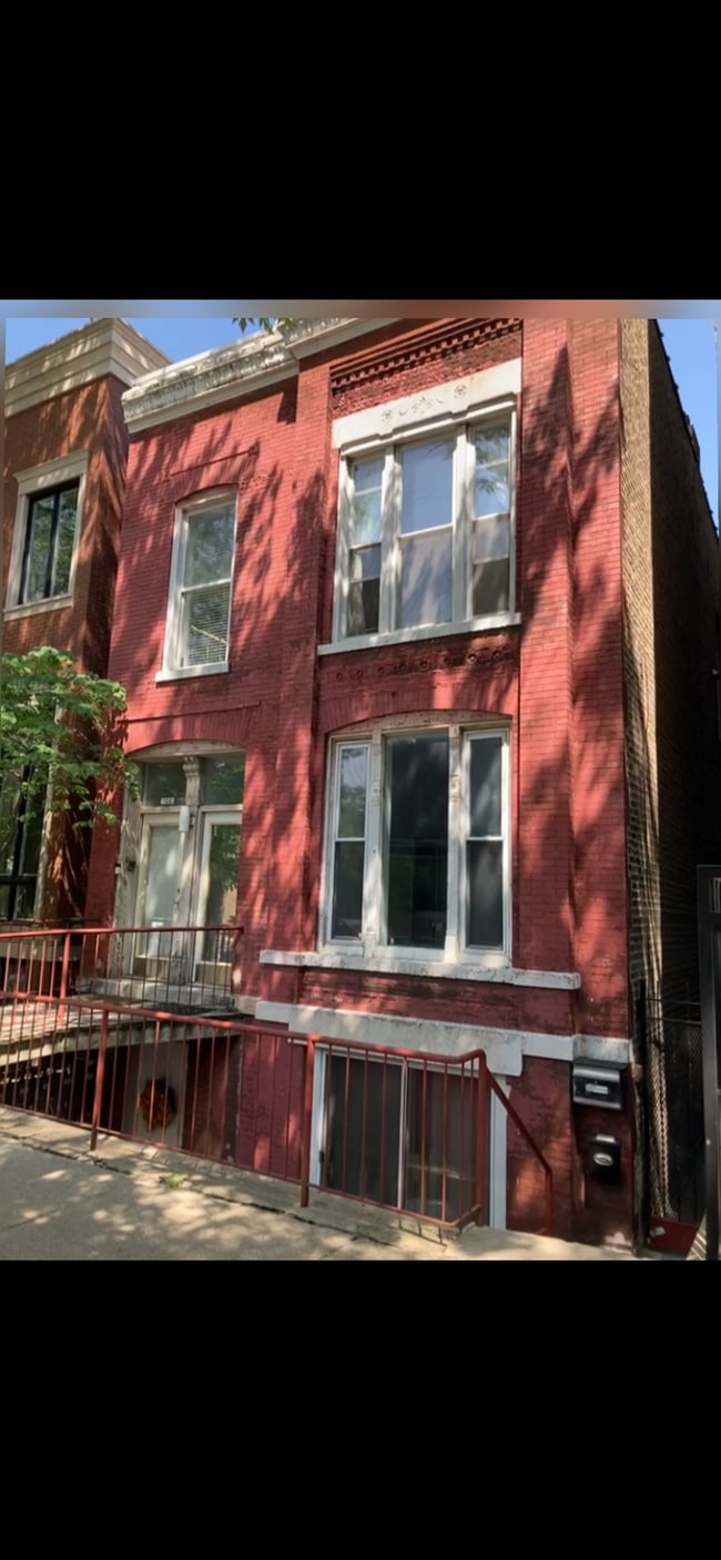 Photo - 1645 N Wolcott Ave Unidad 1F