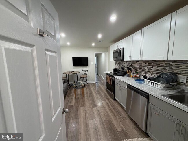 Photo - 5933 Ogontz Ave