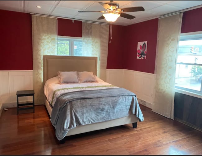 Photo - 1000 Queen St Unidad Top floor