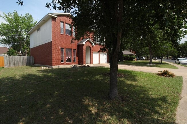 Photo - 12302 Uttimer Ln