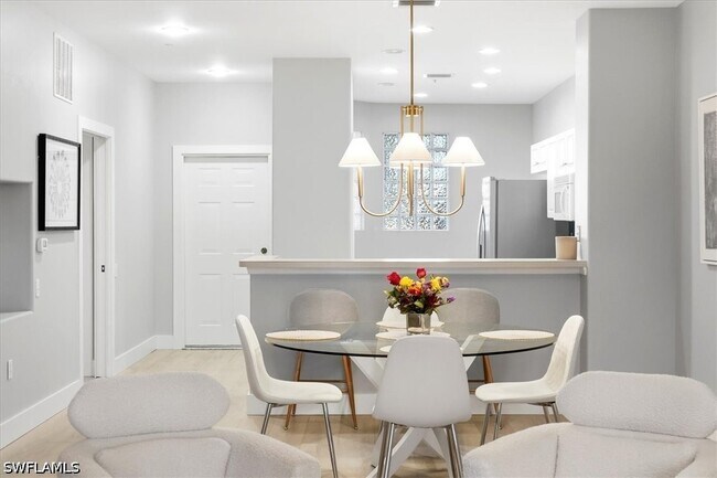Photo - 8259 Parkstone Pl Unit 202