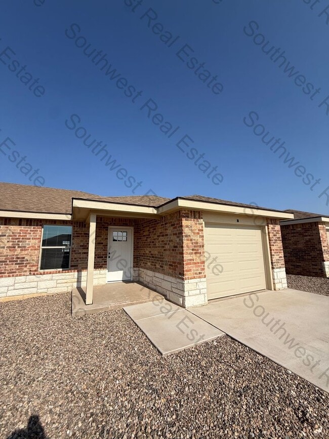 Building Photo - 3517 Ethan Ave Unit B