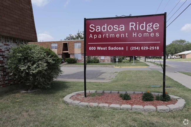 Sadosa Ridge - Sadosa Ridge Apartments