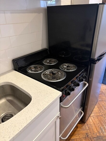 Photo - 211 Beacon St Unit 2R