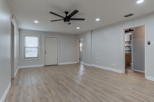 Photo - 4 Bed 3 Bath Pre-lease in Central Lubbock!!!