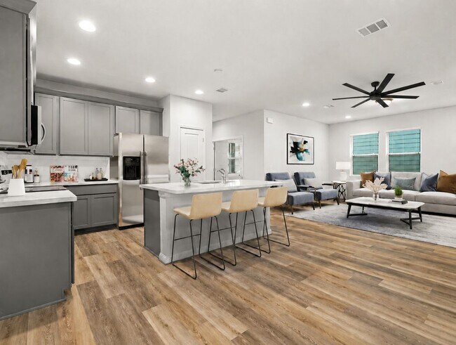 101 Elm Br Trl