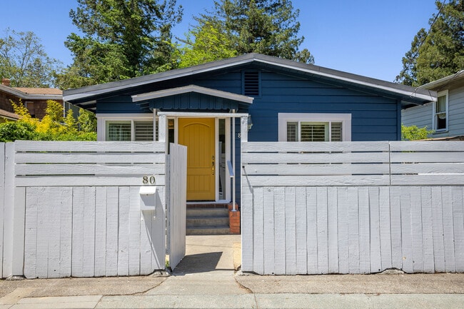 Building Photo - 80 Dominga Ave Rental