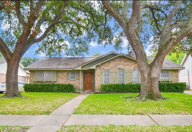 Building Photo - 8911 Stroud Dr Rental