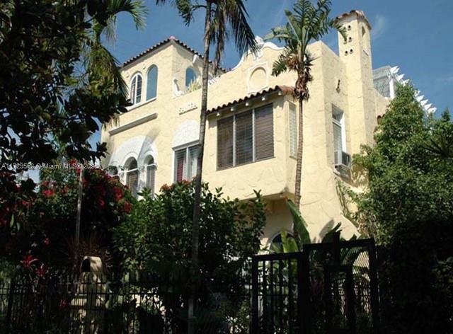 Photo - 1361 Meridian Ave Unidad 2