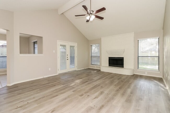 Photo - 6216 N Park Dr