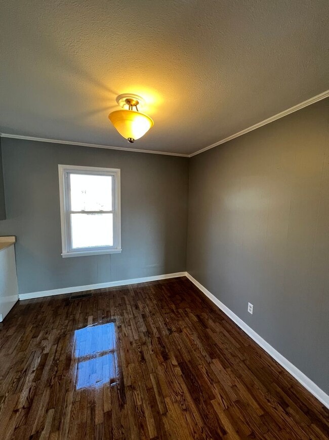 Photo - Quaint 3 Bedroom 1 Bath Home in Martin, TN