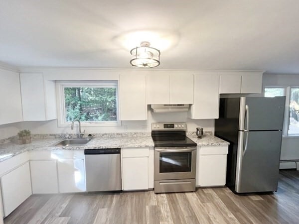 Photo - 20 Algonquin Rd