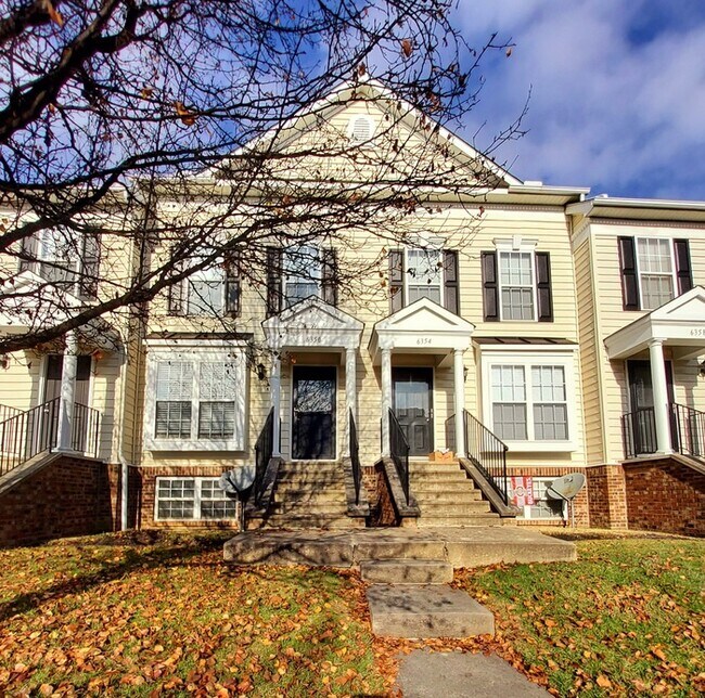 Charming 2 beds 2.5 baths in Columbus! - Charming 2 beds 2.5 baths in Columbus! Condo Unit 6350