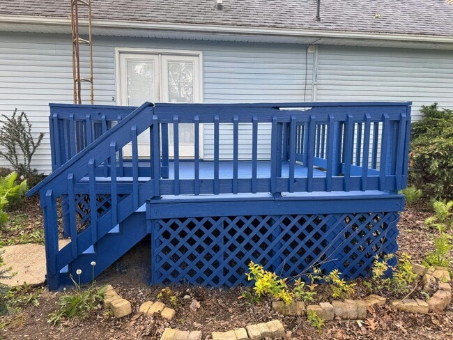 Photo - 6022 Clover Ln
