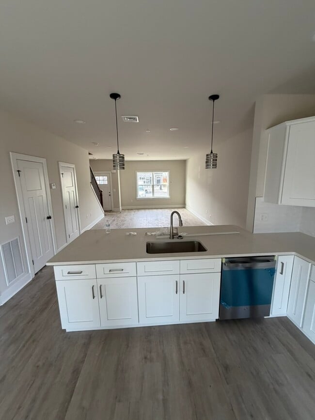 Photo - 1411 Greenview Dr Unidad Greenview towns