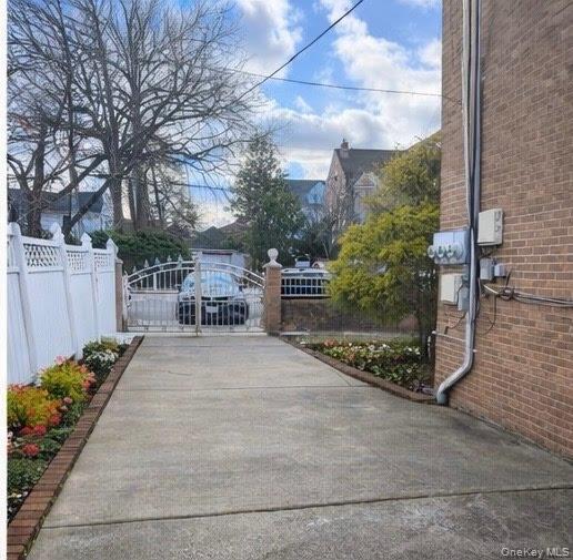 Photo - 21427 38th Ave