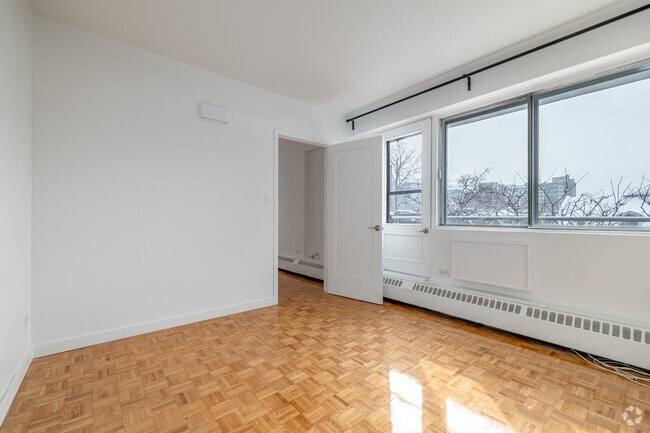 2 chambres, 1 salle de bain - 57 m² - Chambre principale - Milton Parc